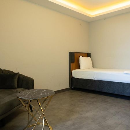 Grand Moon Hotel Istanbul Exterior photo