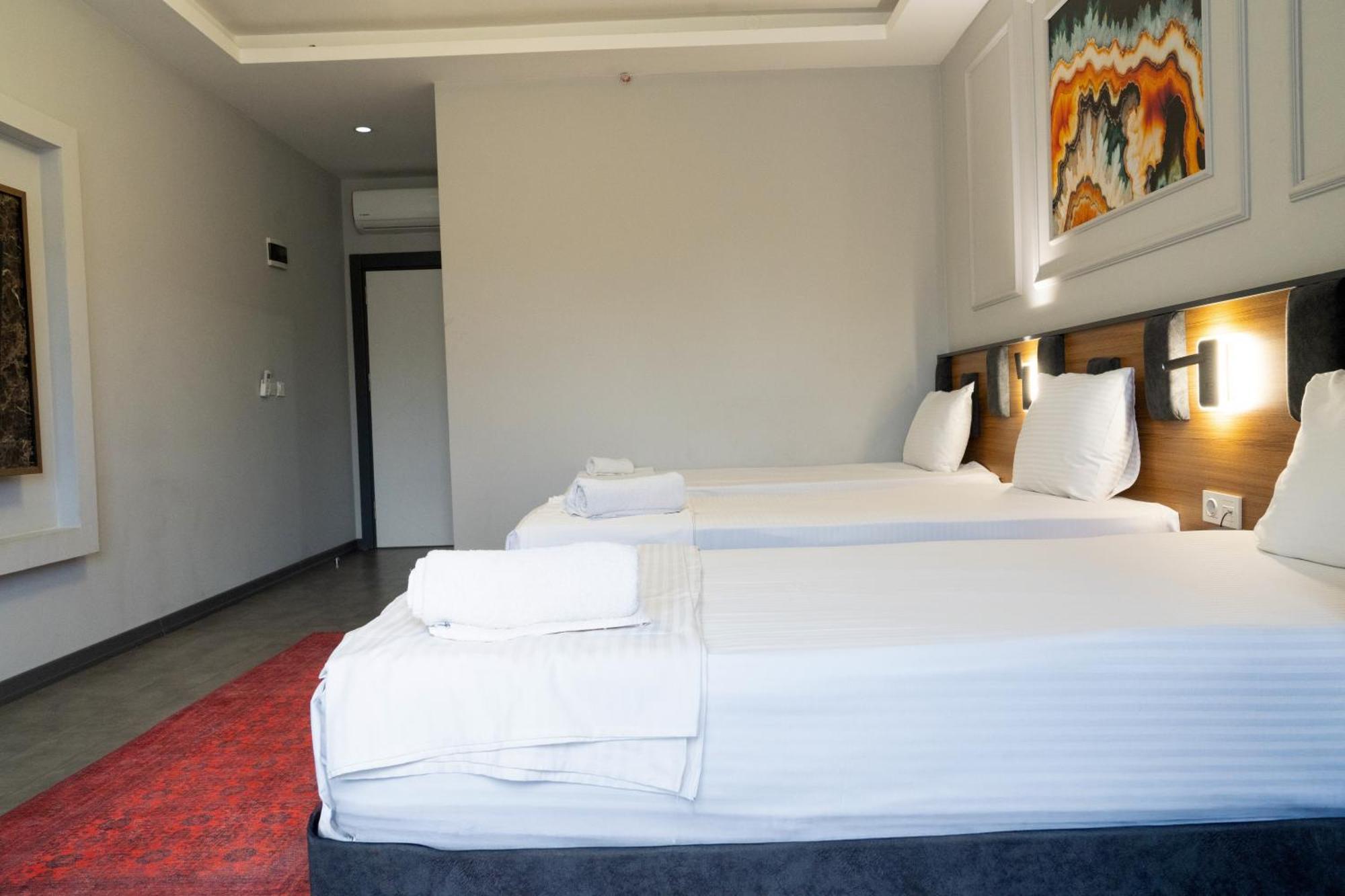 Grand Moon Hotel Istanbul Exterior photo